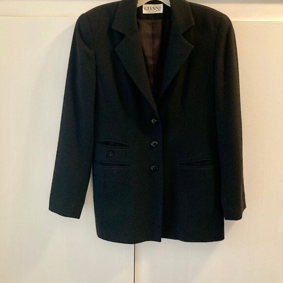 FINAL PRICE: Vintage Gianni Petite Size 4 Black Blazer - Picture 6 of 15
